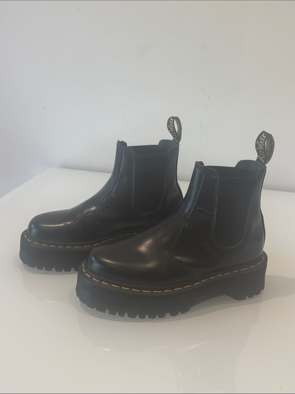 Dr. Martens 2976 Quad Chelsea Boots Black Size 7 (EU 38) - Picture 5 of 16